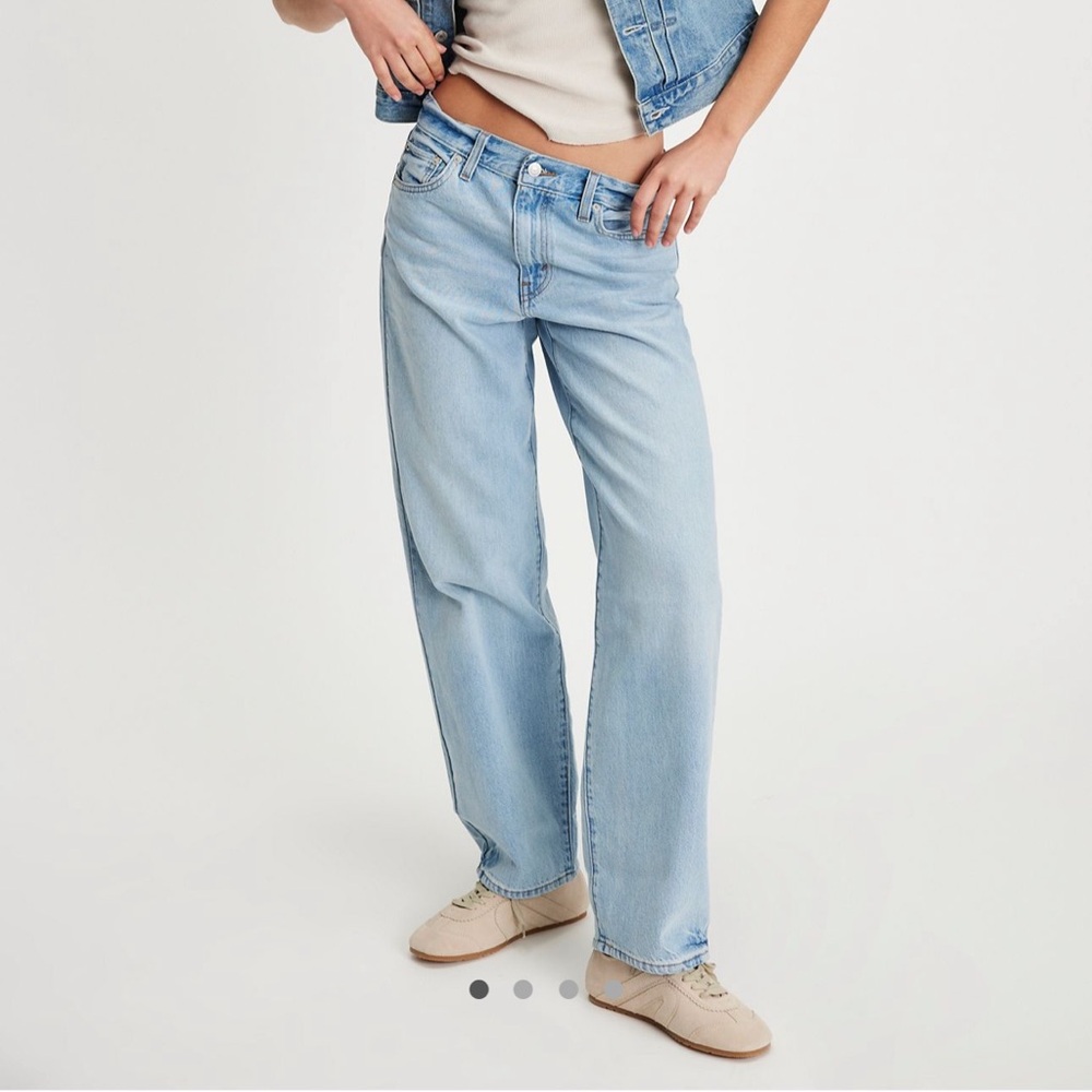 Levi’s Baggy Dad Jeans